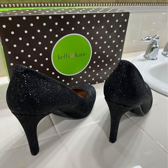 BLACK GLITTER HEELS - Picture 4 of 7